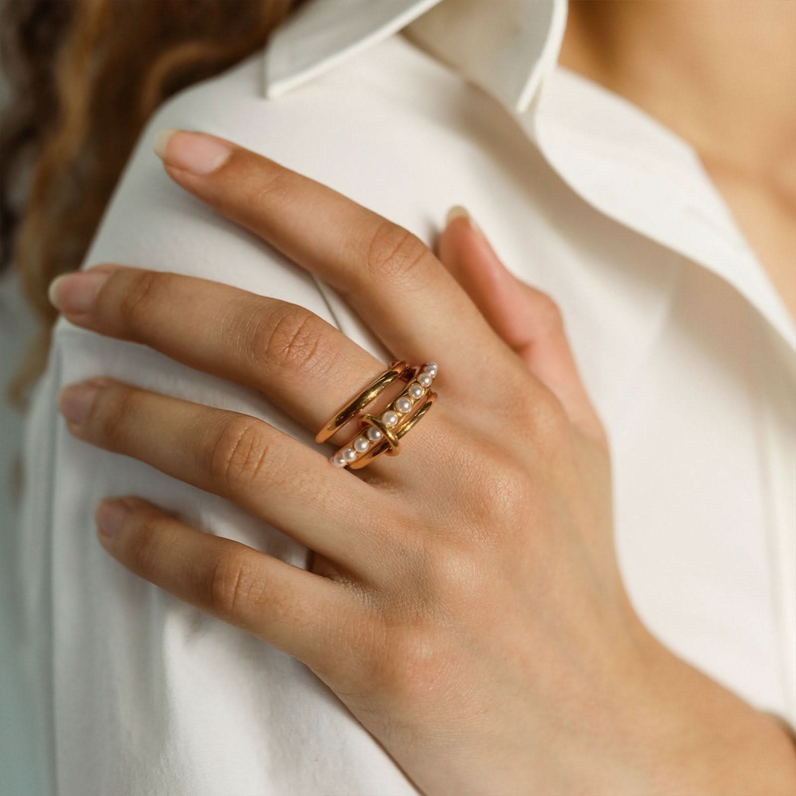 Waterproof Triple Interlocking Ring with Pearl