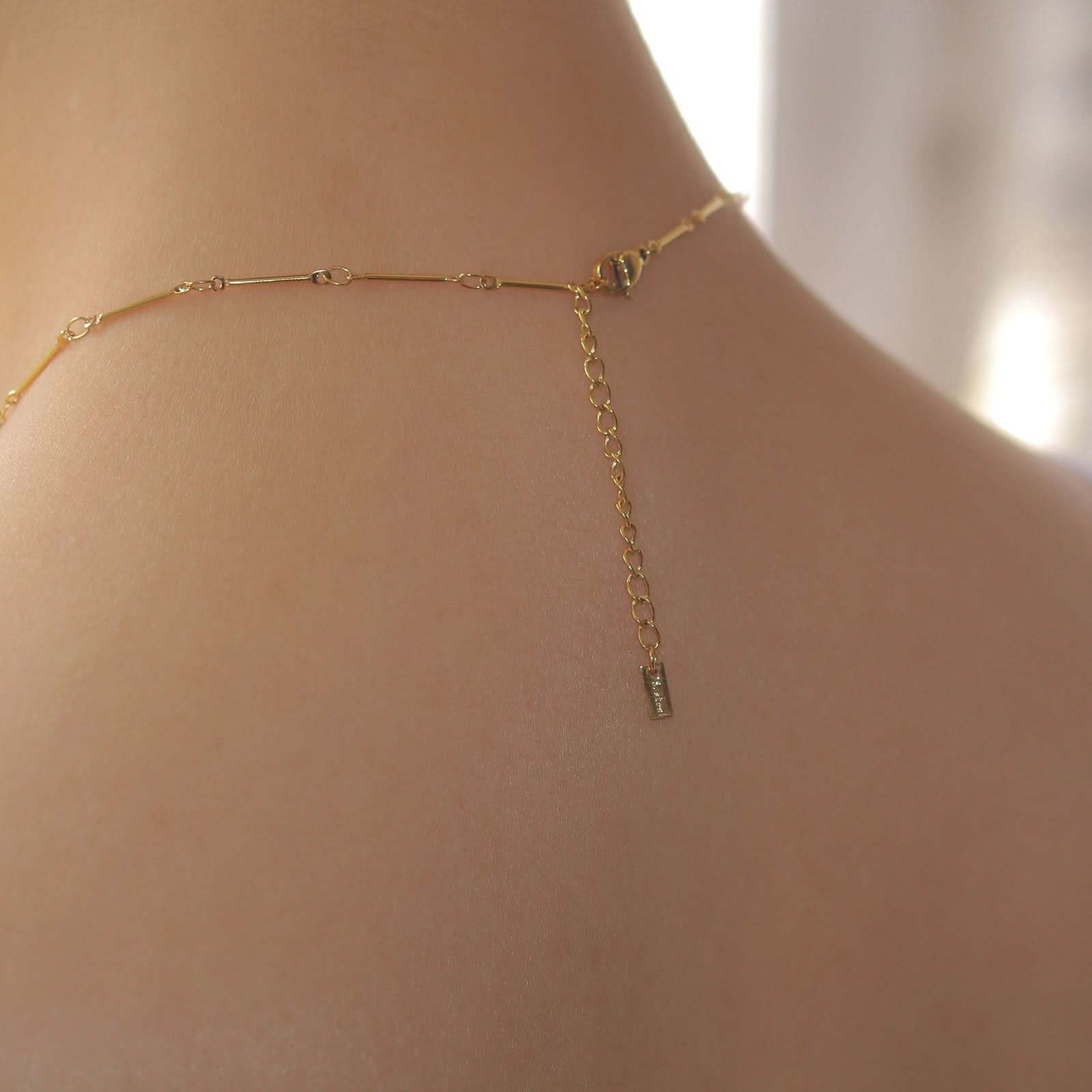 Fish Necklace | Gold